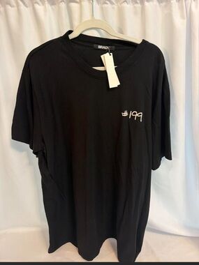 Brady Men’s Black #199 Graphic Crewneck T-Shirt